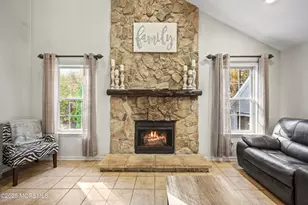 4 Abigail Ct, Jackson, NJ 08527 - Photo 17