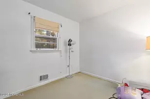 672 Hopping Rd, Belford, NJ 07718 - Photo 7