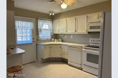 455B Portsmouth Drive, Lakewood, NJ 08701 - Photo 9