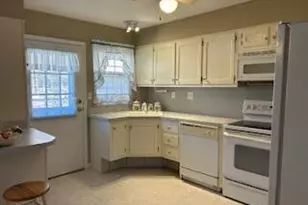 455B Portsmouth Dr, Lakewood, NJ 08701 - Photo 9