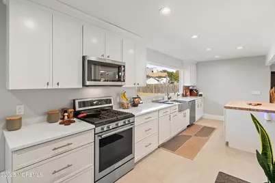 409 Aldrich Road, Howell Township, NJ 07731 - Photo 11