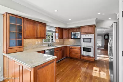 27 Magnolia Lane, Toms River Township, NJ 08753 - Photo 15