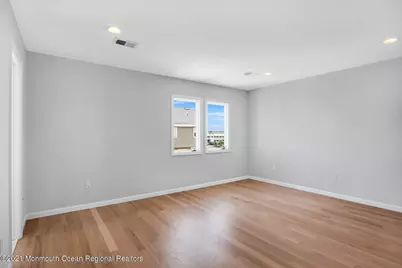 1332 Ocean Avenue #5 R, Sea Bright, NJ 07760 - Photo 15