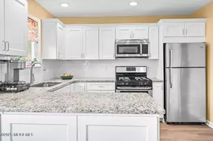 9 Tralee Rd, Hazlet Township, NJ 07730 - Photo 15