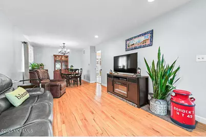 9 Tralee Road, Hazlet Township, NJ 07730 - Photo 9