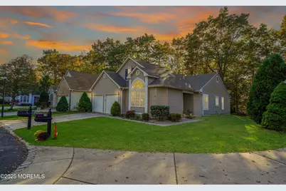 9 Abbot Square, Jackson, NJ 08527 - Photo 1