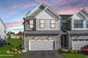 172 Mustang Dr, Manalapan Township, NJ 07726 - Photo 1