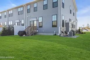 172 Mustang Dr, Manalapan Township, NJ 07726 - Photo 43