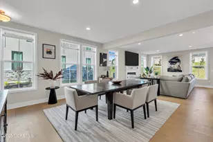 172 Mustang Dr, Manalapan Township, NJ 07726 - Photo 7