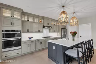 172 Mustang Dr, Manalapan Township, NJ 07726 - Photo 17