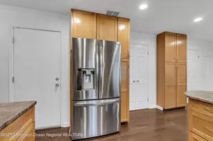 2912 Logan Rd, Oakhurst, NJ 07755 - Photo 9