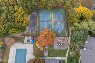 184 Edinburgh Ct, Matawan, NJ 07747 - Photo 27