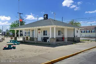 409 Newport Ave, Ocean Gate, NJ 08740 - Photo 11