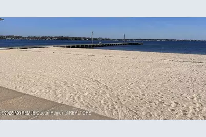409 Newport Avenue, Ocean Gate, NJ 08740 - Photo 15
