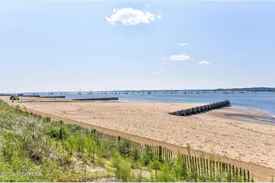 389 Jeffries Street, Perth Amboy, NJ 08862 - Photo 21