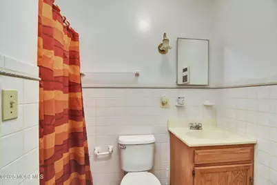 389 Jeffries Street, Perth Amboy, NJ 08862 - Photo 19