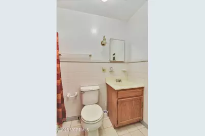 389 Jeffries Street, Perth Amboy, NJ 08862 - Photo 13