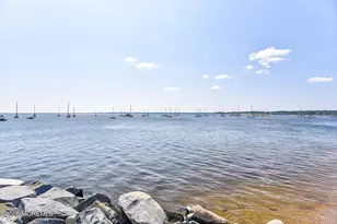 389 Jeffries St, Perth Amboy, NJ 08862 - Photo 15