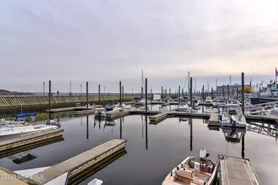 389 Jeffries Street, Perth Amboy, NJ 08862 - Photo 25