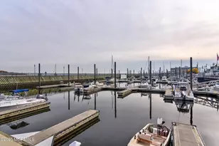 389 Jeffries St, Perth Amboy, NJ 08862 - Photo 25