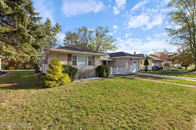 26 Fort De France Avenue, Toms River Township, NJ 08757 - Photo 3