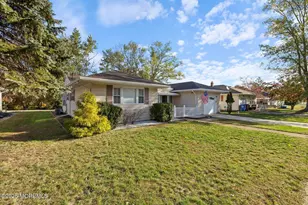 26 Fort De France Ave, Toms River Township, NJ 08757 - Photo 3