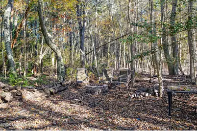 605 Sinclair Avenue, Lanoka Harbor, NJ 08734 - Photo 23