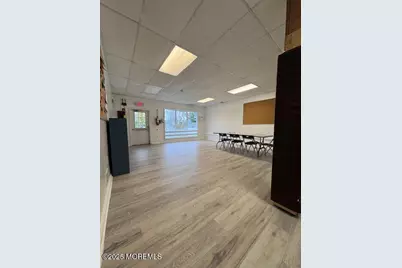 900 Union Avenue, Union Beach, NJ 07735 - Photo 3