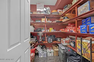 176 Oakland Mills Rd, Manalapan Township, NJ 07726 - Photo 45