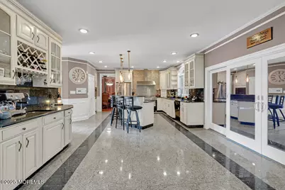 176 Oakland Mills Road, Manalapan Township, NJ 07726 - Photo 19