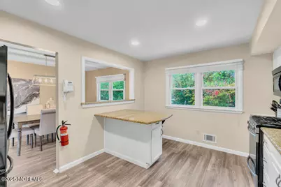 11 Yorkshire Drive, Toms River Township, NJ 08753 - Photo 13