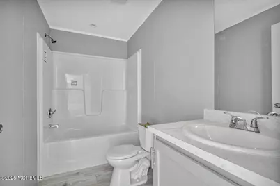 512 Spruce Street, Robbinsville Township, NJ 08691 - Photo 9