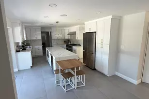 445 Slocum Pl, Oakhurst, NJ 07755 - Photo 5