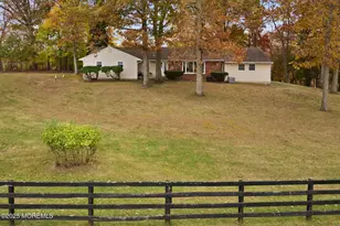 193 Burlington Path Rd, Cream Ridge, NJ 08514 - Photo 3