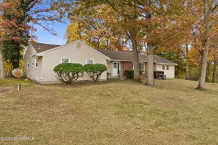 193 Burlington Path Rd, Cream Ridge, NJ 08514 - Photo 5