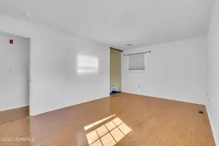 46 Berkshire Dr, Howell Township, NJ 07731 - Photo 35