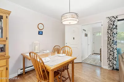 19 Manchester Court, Red Bank, NJ 07701 - Photo 7