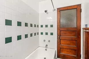 50 Peters Pl, Red Bank, NJ 07701 - Photo 25