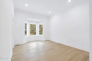 34 Mill Rd, Manalapan Township, NJ 07726 - Photo 11