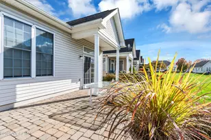 4 Exeter Dr, Freehold, NJ 07728 - Photo 7