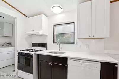 5 Fallow Drive, Manalapan Township, NJ 07726 - Photo 11