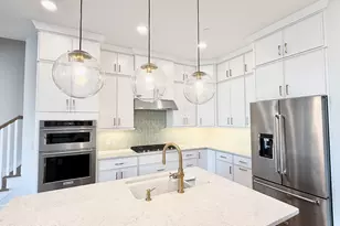 404B Cookman Ave, Asbury Park, NJ 07712 - Photo 7