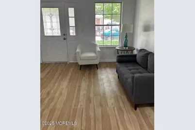 28 Delavan Court, New Brunswick, NJ 08901 - Photo 1