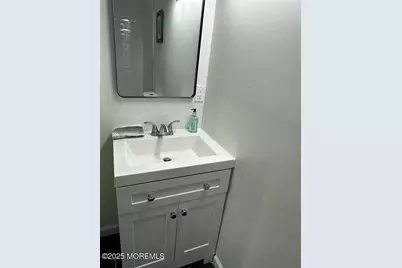 28 Delavan Court, New Brunswick, NJ 08901 - Photo 9