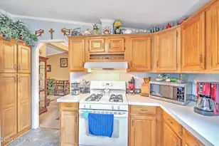 38 Village Rd, Morganville, NJ 07751 - Photo 13