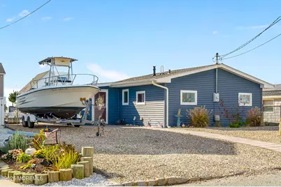 7 W Schuylkill Road, Little Egg Harbor, NJ 08087 - Photo 1