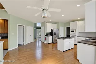 89 Gravel Hill Rd, Freehold, NJ 07728 - Photo 21