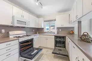 17 Christiansted St, Toms River Township, NJ 08757 - Photo 29