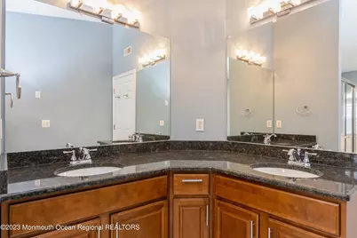34 Chimney Court #181, Laurence Harbor, NJ 08879 - Photo 21