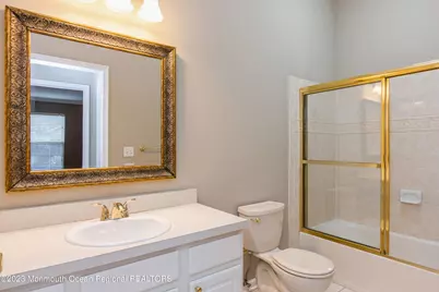 34 Chimney Court #181, Laurence Harbor, NJ 08879 - Photo 15